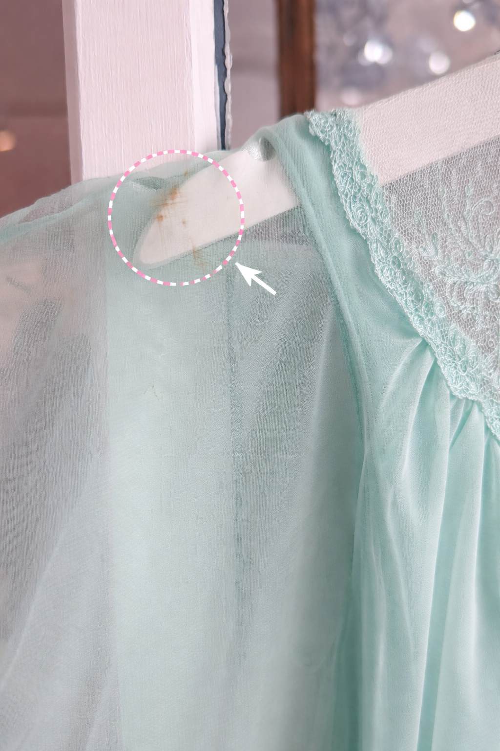 Vintage 1970s Mint Green Maxi Dress | Soft Elastic Waist, Flowing Silhouette Size 6–8