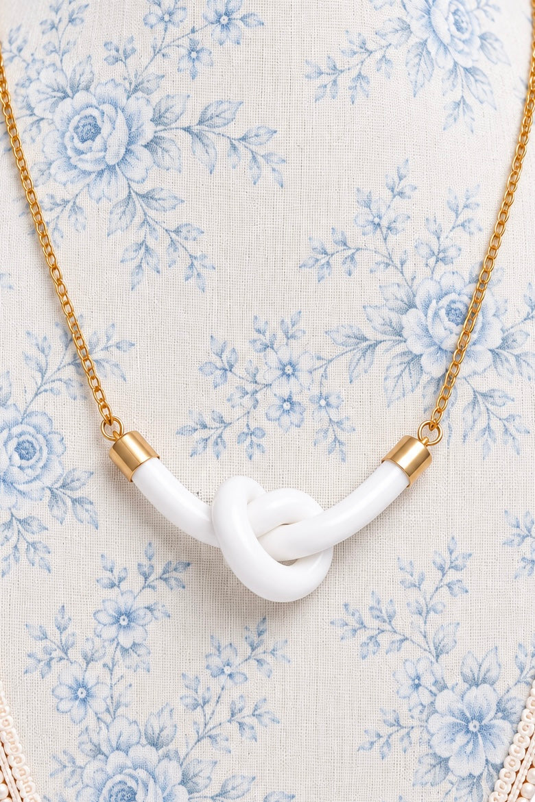 Vintage 1980s Nolan Miller White Knot Statement Necklace