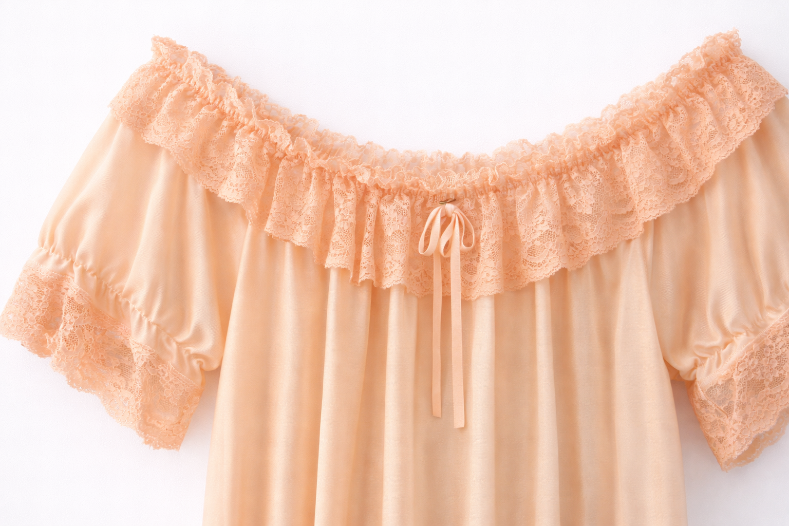 Peach Whisper Lace Nightgown | Vintage NWT Union-Made Beauty