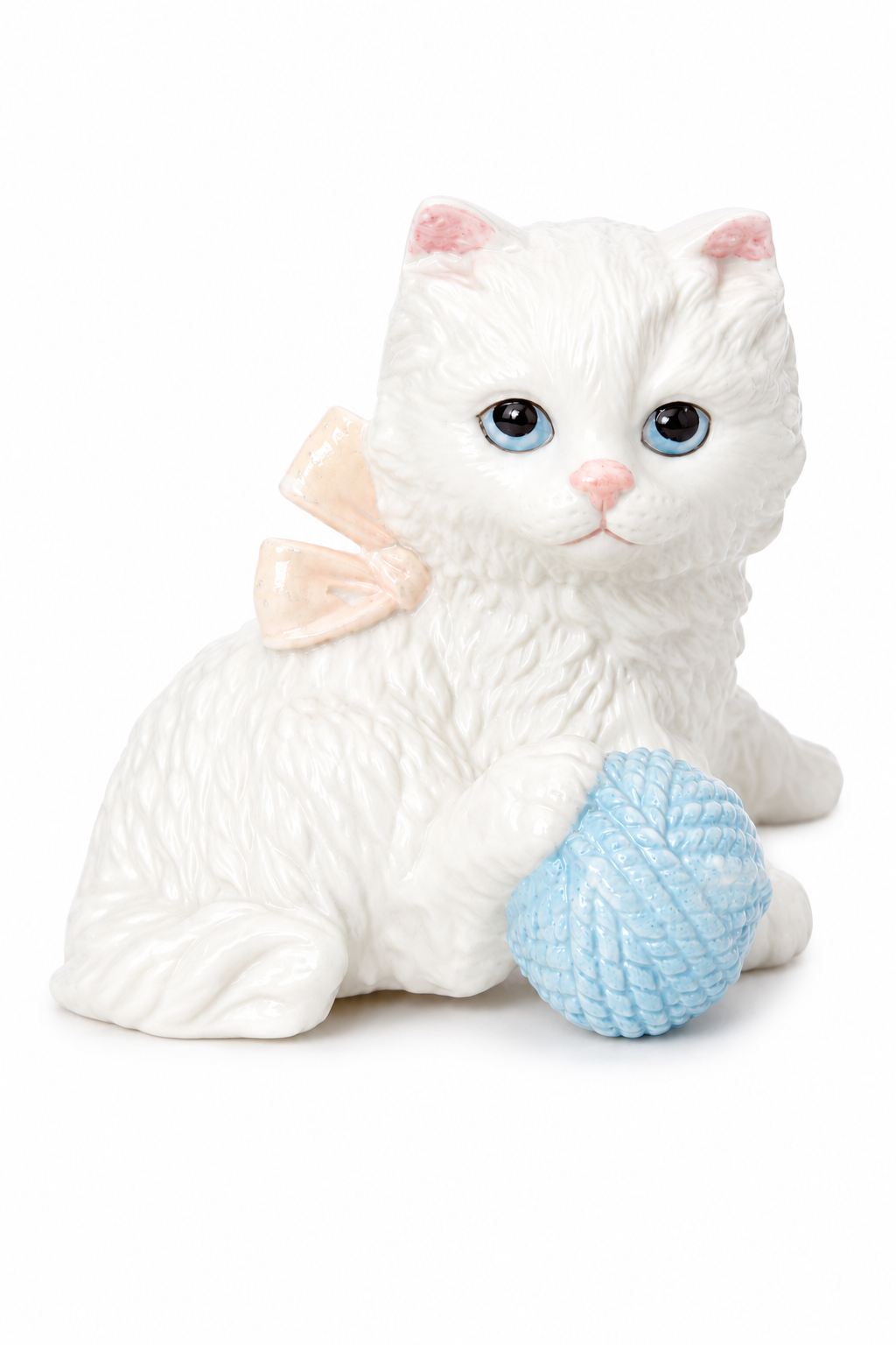 Vintage 1980s HOMCO White Persian Kitten Figurine with Blue Yarn Ball | Porcelain Cat Collectible