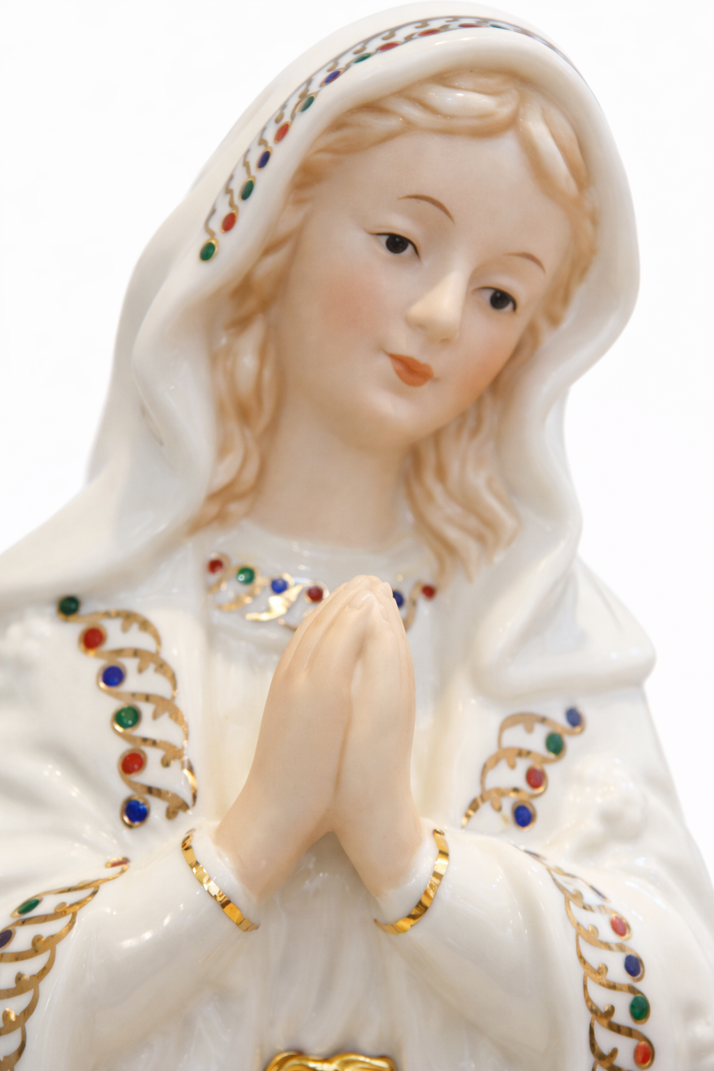 Heavenly Grace Praying Virgin Mary Figurine | Vintage Style Religious Statue
