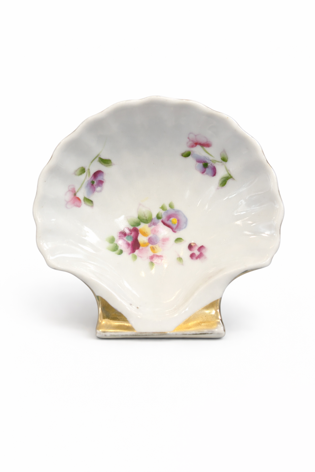 Delicate Floral Shell Jewelry Dish / Ring Holder | Vanity Trinket Plate