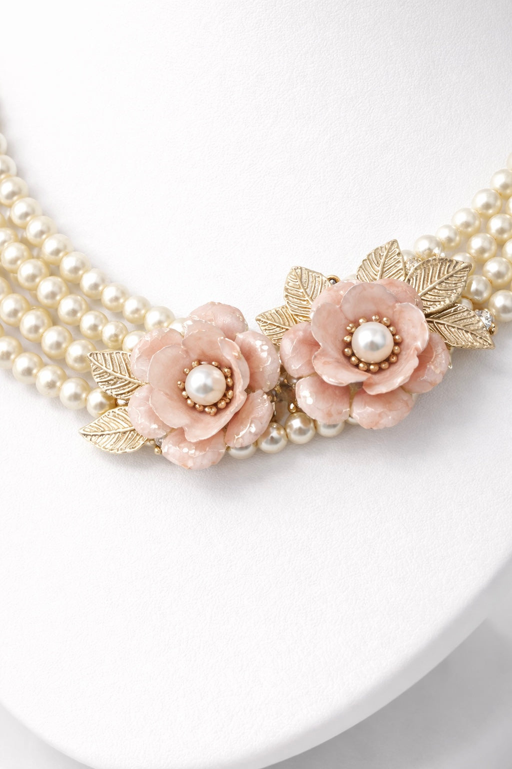 “Jardin Impérial” Pearl Necklace with Oversized Blush Flower Pendant | Vintage Romantic Statement