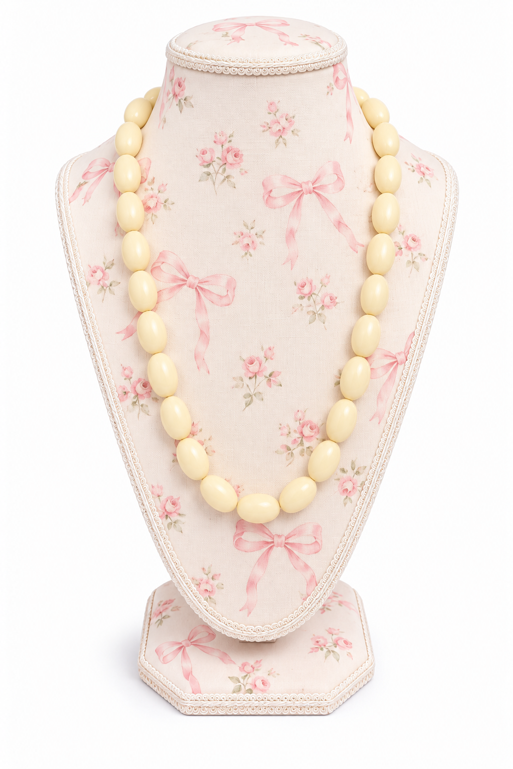 Vintage 1980s Ivory Cream Oval Beaded Necklace | Classic Retro Statement Jewelry