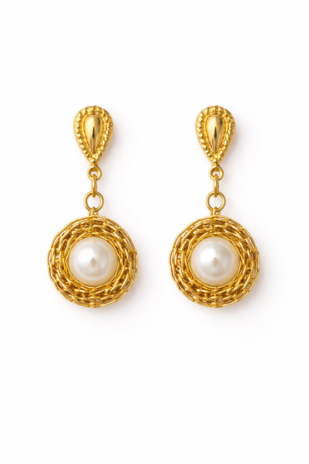 1980s Vintage Avon Gold-Tone Earrings | Classic Elegant Design