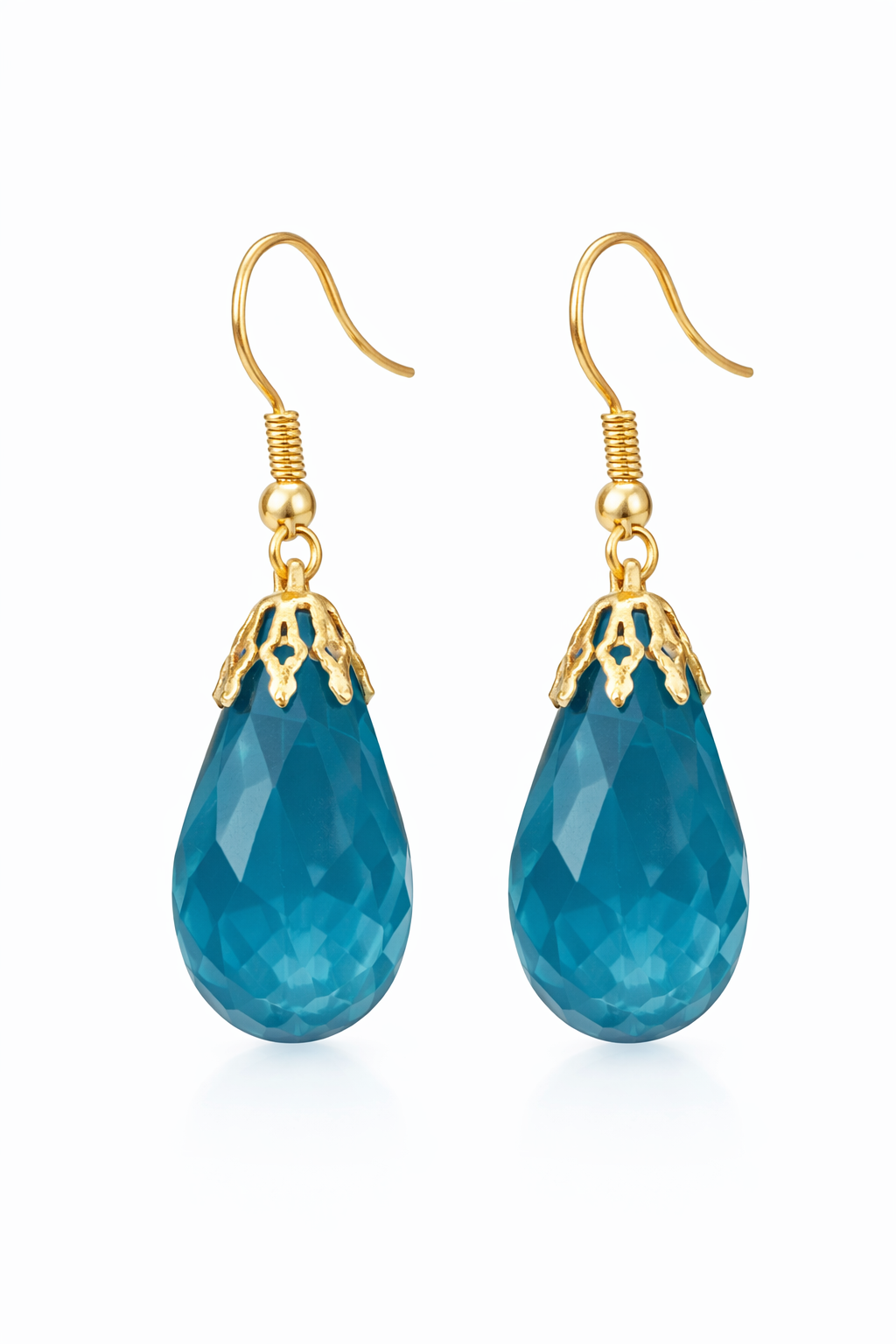 Bleu Élégance | Gold Tone Teal Crystal Drop Vintage Earrings
