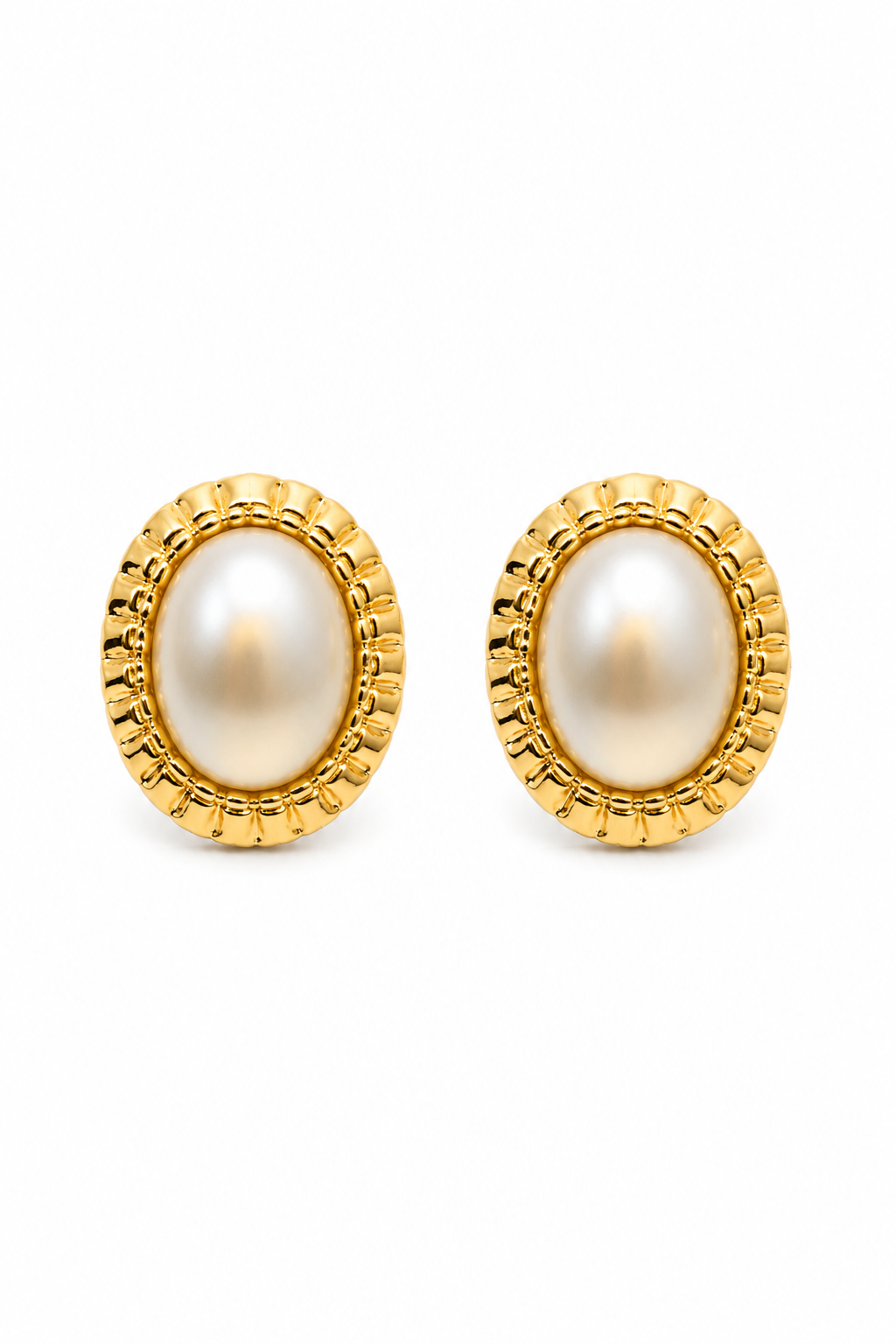Vintage 1980s Monet Faux Pearl Gold Tone Stud Earrings – Classic Statement | 1”