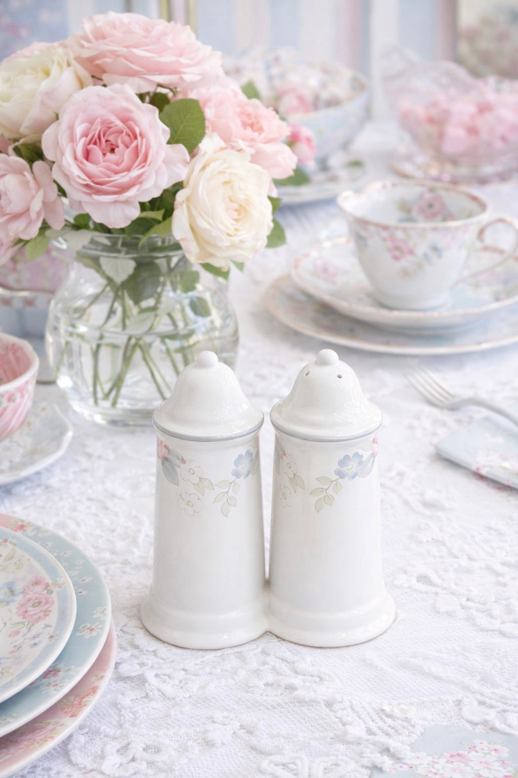 Vintage Floral Salt & Pepper Shaker Set | Classic Porcelain Table Set