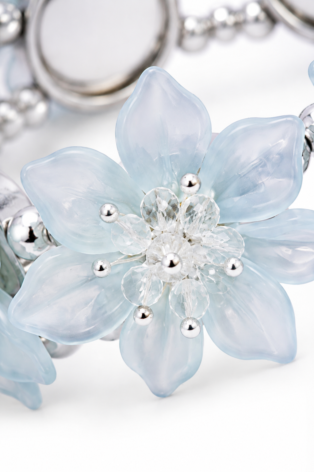 Vintage 1950s–1960s Blue Floral Stretch Bracelet | Mid-Century Lucite Flower Bracelet | Retro Statement Jewelry