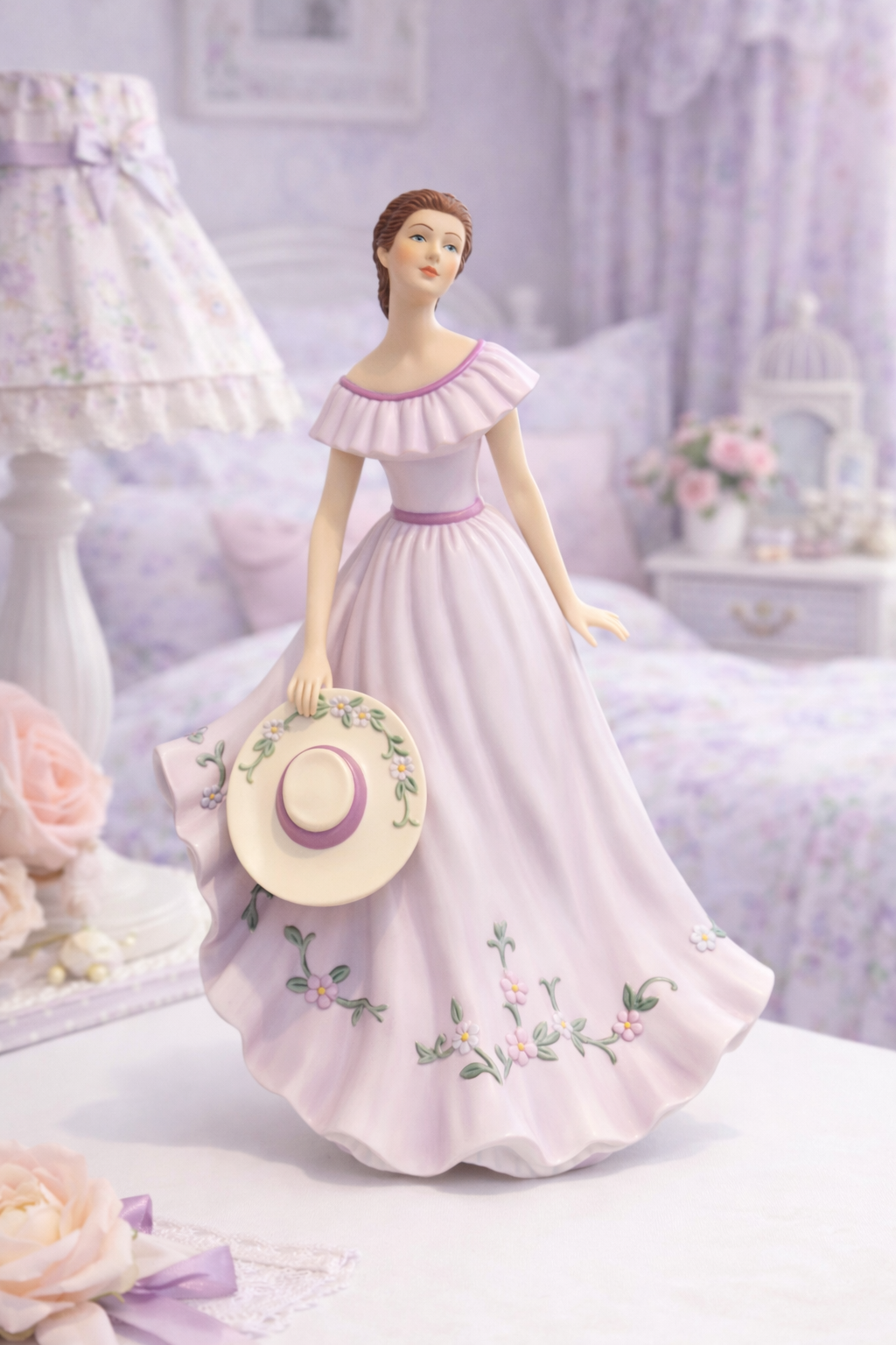 Vintage 2005 Home Interiors Lavender Garden Lady Figurine | Romantic Purple Dress Beauty