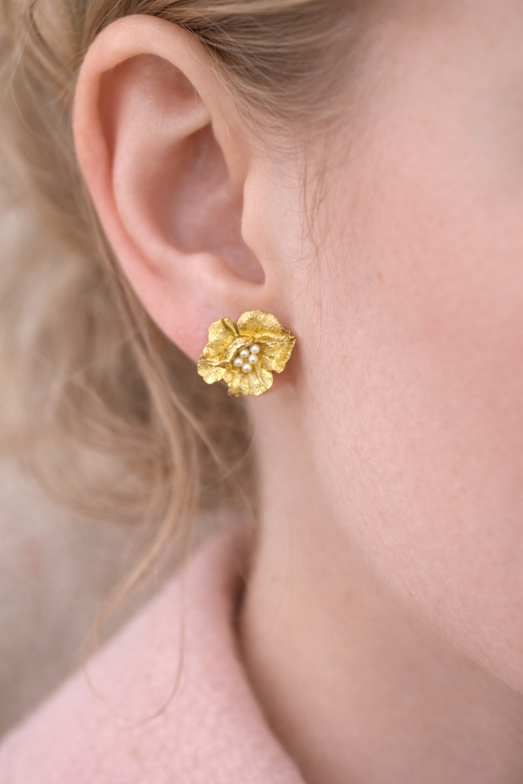 Vintage Trifari Gold-Plated Faux Pearl Clip-On Earrings | 1970s/1980s Rare Design