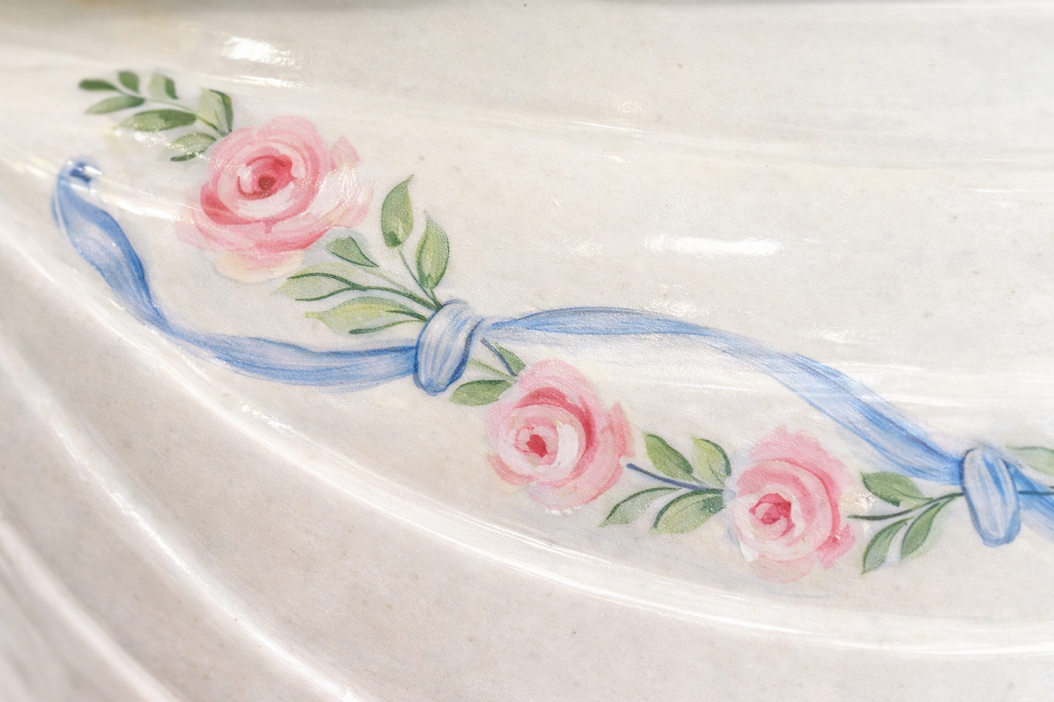 Thé de Rêverie | Vintage Hall’s Superior Kitchenware Teapot, Made in USA, Shabby Chic Floral Teapot