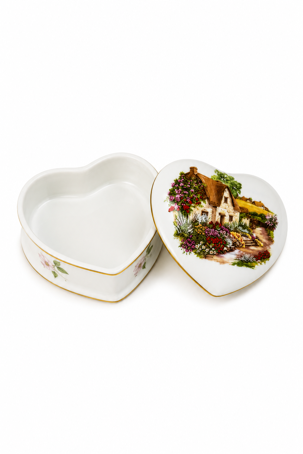 Vintage Cottagecore Heart-Shaped Fine Porcelain Trinket Box | Cottage Garden Keepsake Box