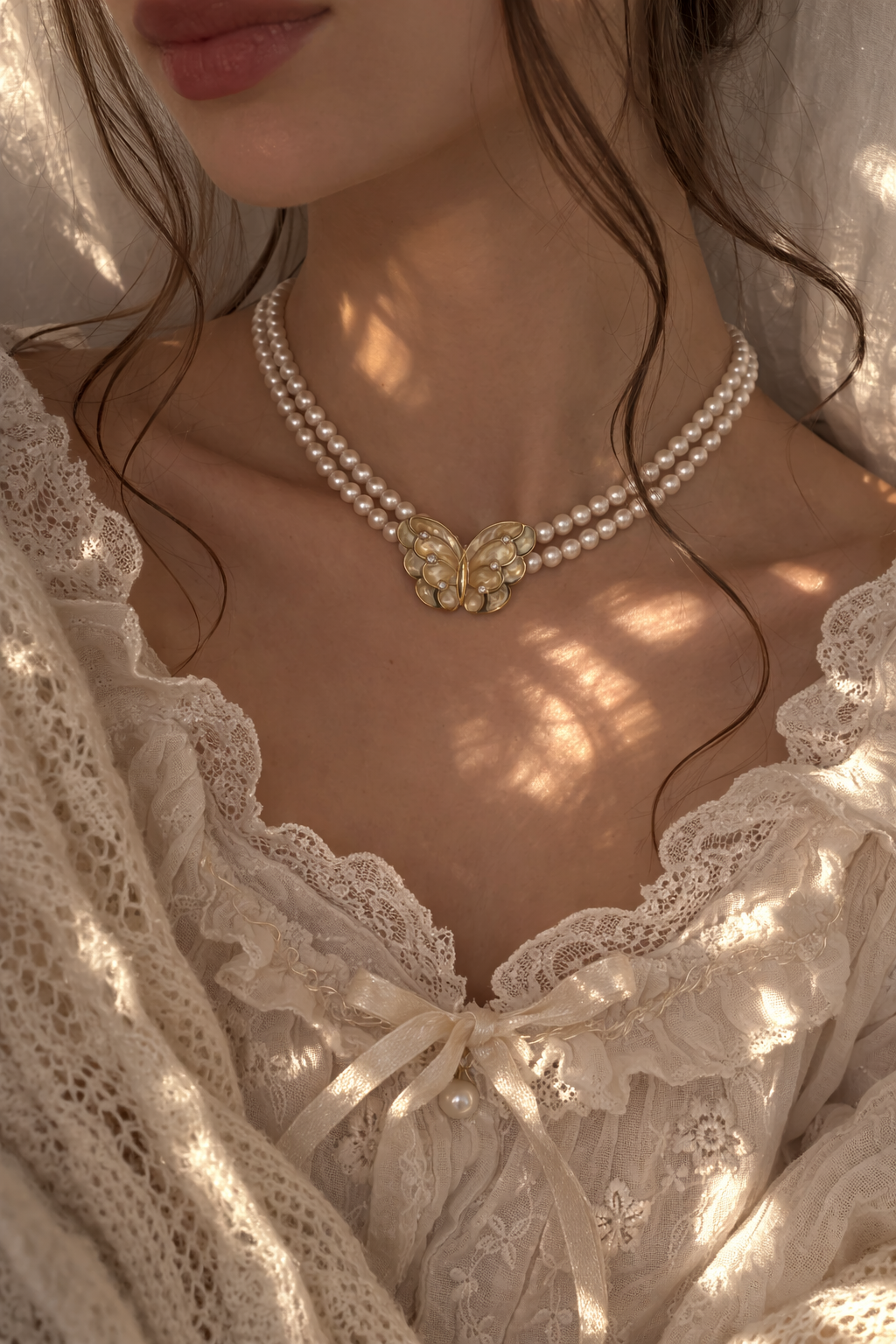 Vintage Avon Butterfly Pearl Necklace & Earring Set | Gold & Pearl Parure