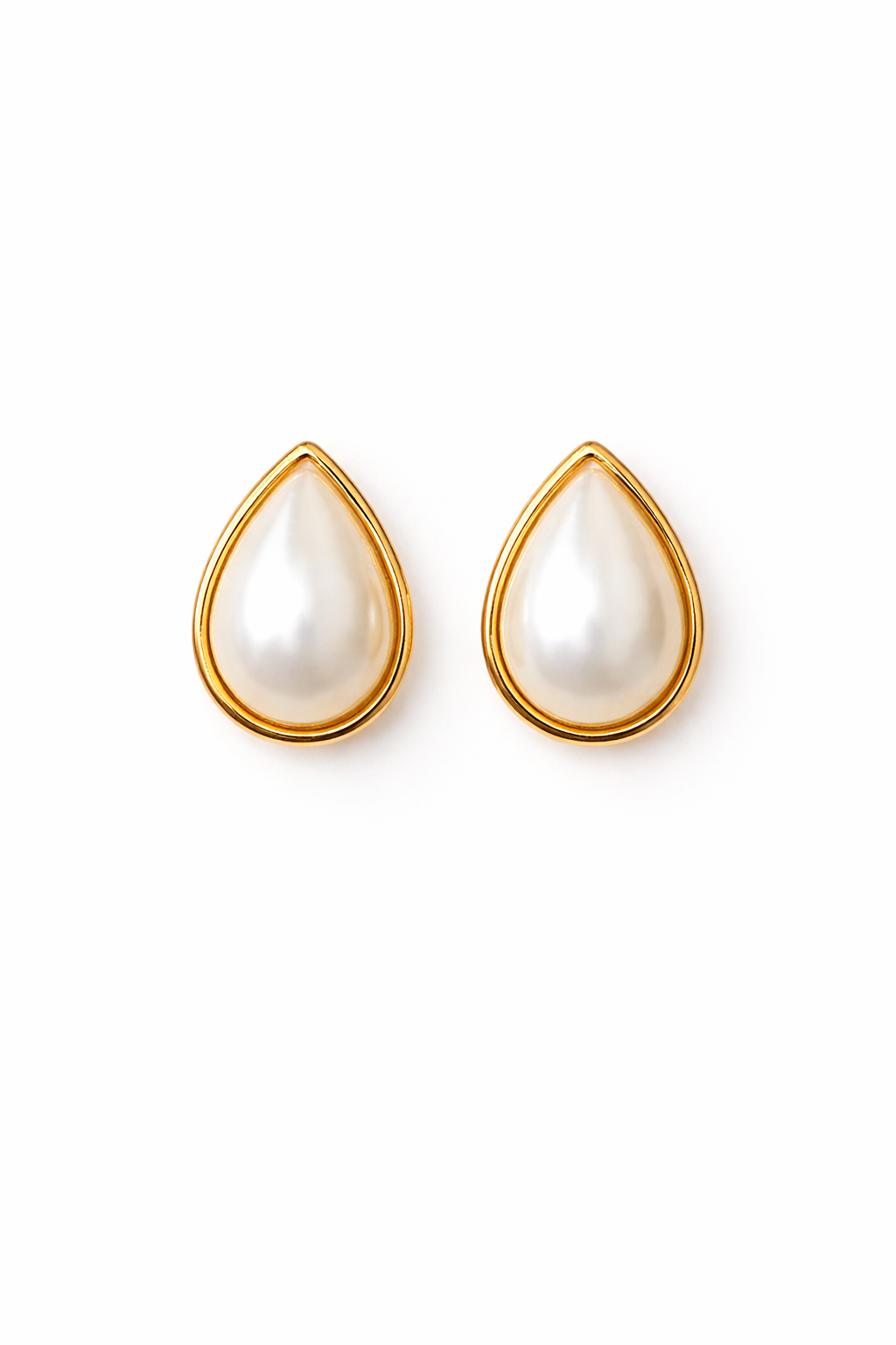 Vintage Gold-Tone Teardrop Faux Pearl Clip-On Earrings | Classic Elegant Design