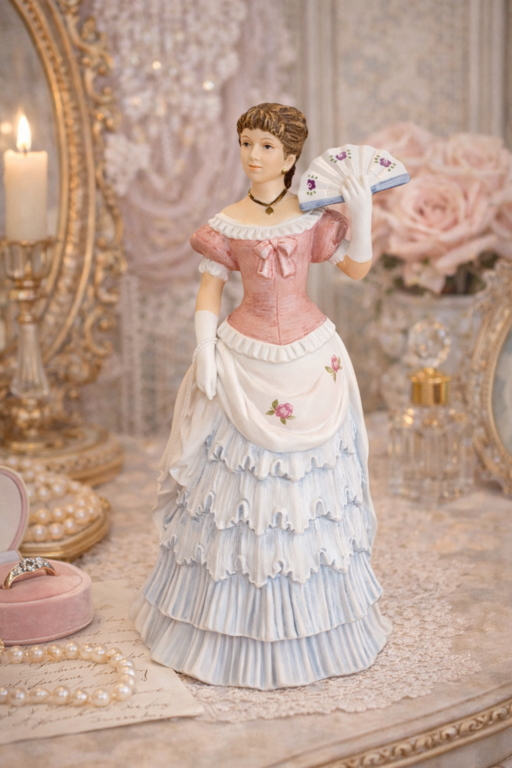 La Belle du Jardin | Vintage HOMCO Victorian Lady Porcelain Figurine