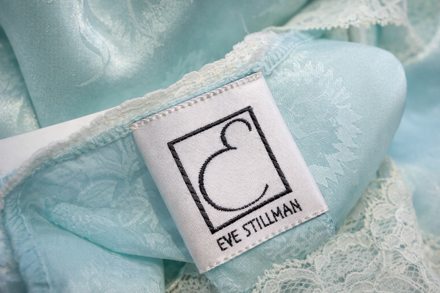 Rêve Bleu d’Ivoire Nightgown